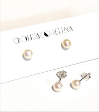 Load image into Gallery viewer, Genuine pearl stud earrings