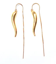 Load image into Gallery viewer, Italian Horn earrings