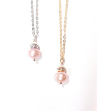 Load image into Gallery viewer, Ava Pearl Drop necklace