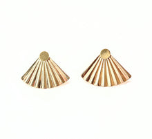 Load image into Gallery viewer, 14K GF circle stud earrings