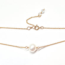 Load image into Gallery viewer, Single Pearl choker necklace