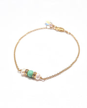 Load image into Gallery viewer, Turquoise & Pearl bracelet, silver or gold bracelet