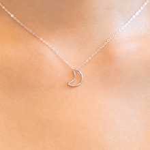 Load image into Gallery viewer, Silver_moon_necklace