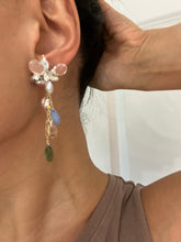 Load image into Gallery viewer, Long Flower earrings Pearl and crystal rhinestone