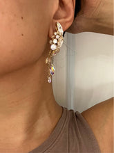 Load image into Gallery viewer, Swarovski cluster drip earrings Pearl and crystal rhinestone