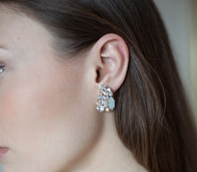 Load image into Gallery viewer, Ice Cluster stud earrings