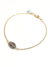 Load image into Gallery viewer, Labradorite bracelet
