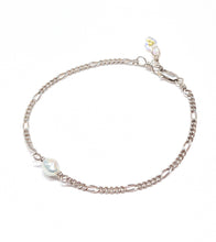 Load image into Gallery viewer, Keshi Pearl Figaro Chain bracelet
