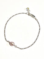 Single Round Pearl Bracelet