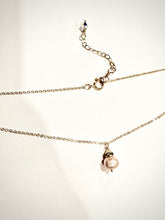 Load image into Gallery viewer, Ava Pearl Drop necklace
