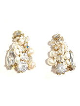 Load image into Gallery viewer, Catherine Bridal studs
