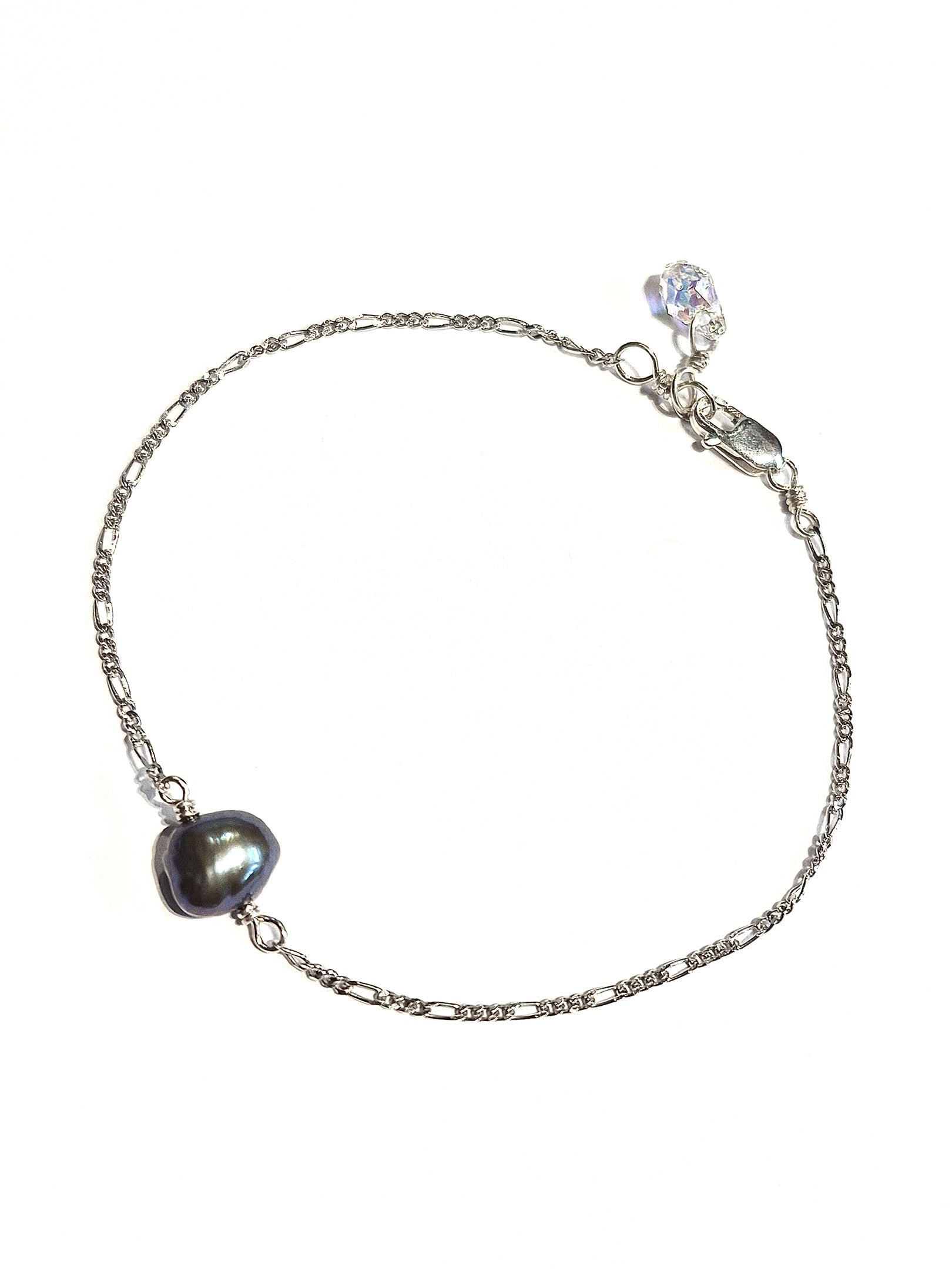Single Round Pearl Bracelet