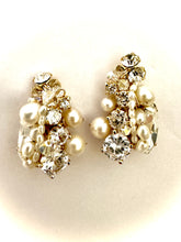 Load image into Gallery viewer, Catherine Bridal studs
