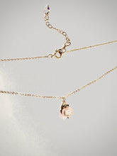 Load image into Gallery viewer, Ava Pearl Drop necklace
