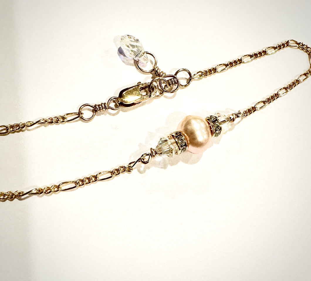 Single Round Pearl sparkle bracelet, Lindsay pearl and rhinestone crystal bracelet