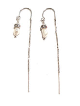Load image into Gallery viewer, Keshi Pearl threader earrings
