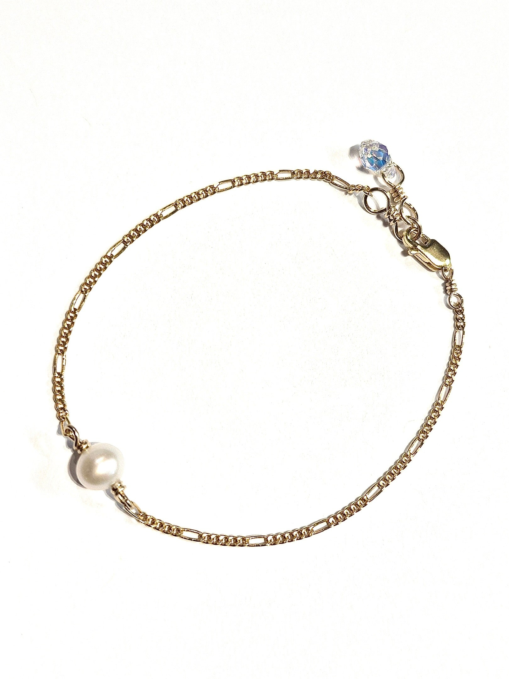 Single Round Pearl Bracelet