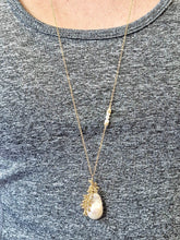 Load image into Gallery viewer, Baroque Pearl festival necklace
