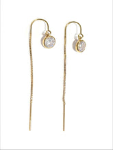 Load image into Gallery viewer, Rhinestone “Diamond” circle thread earrings
