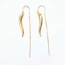 Load image into Gallery viewer, Italian Horn earrings
