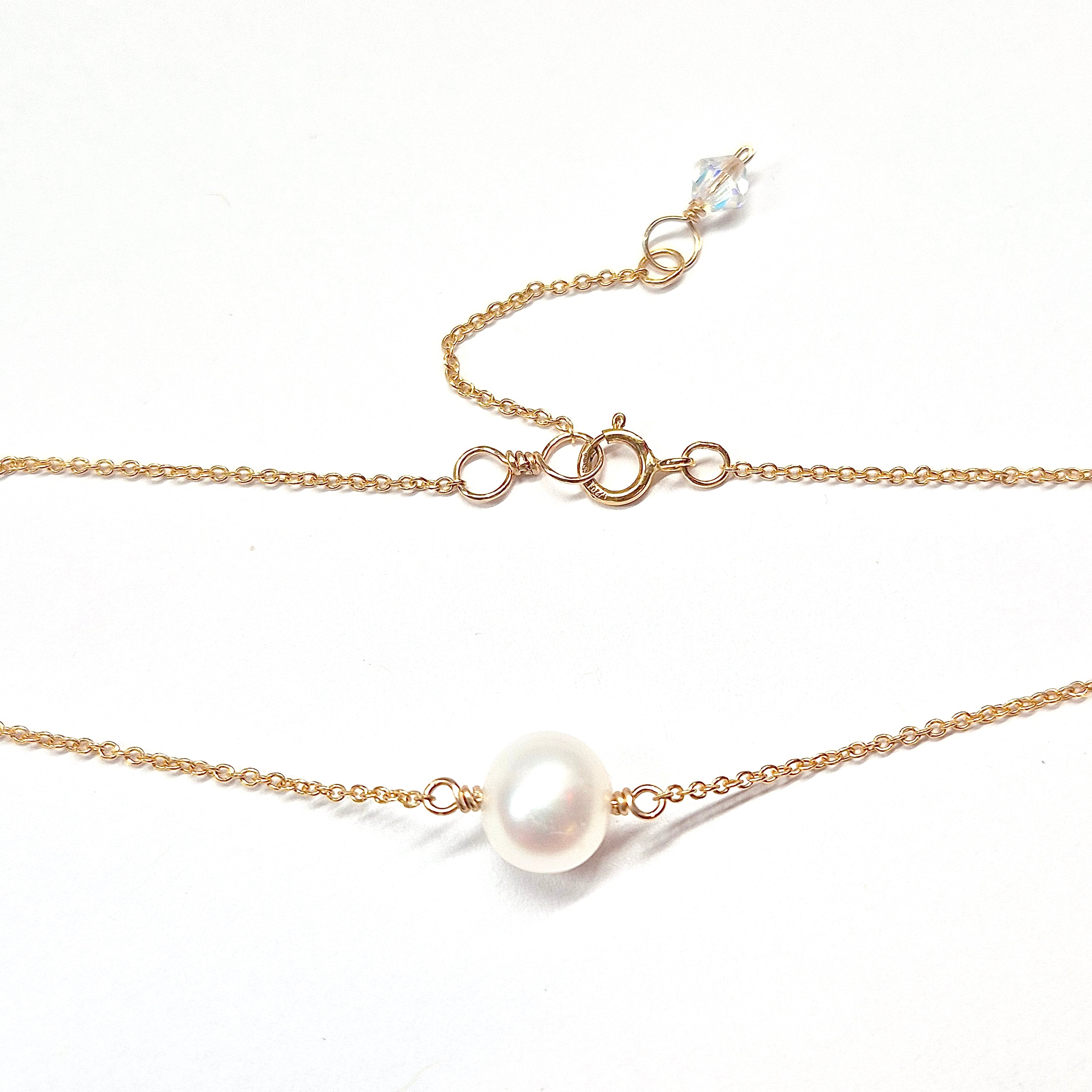 Pearl_choker_gold_filled with back stone