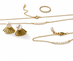 Rice Pearls Necklace with Swarovski Clasp