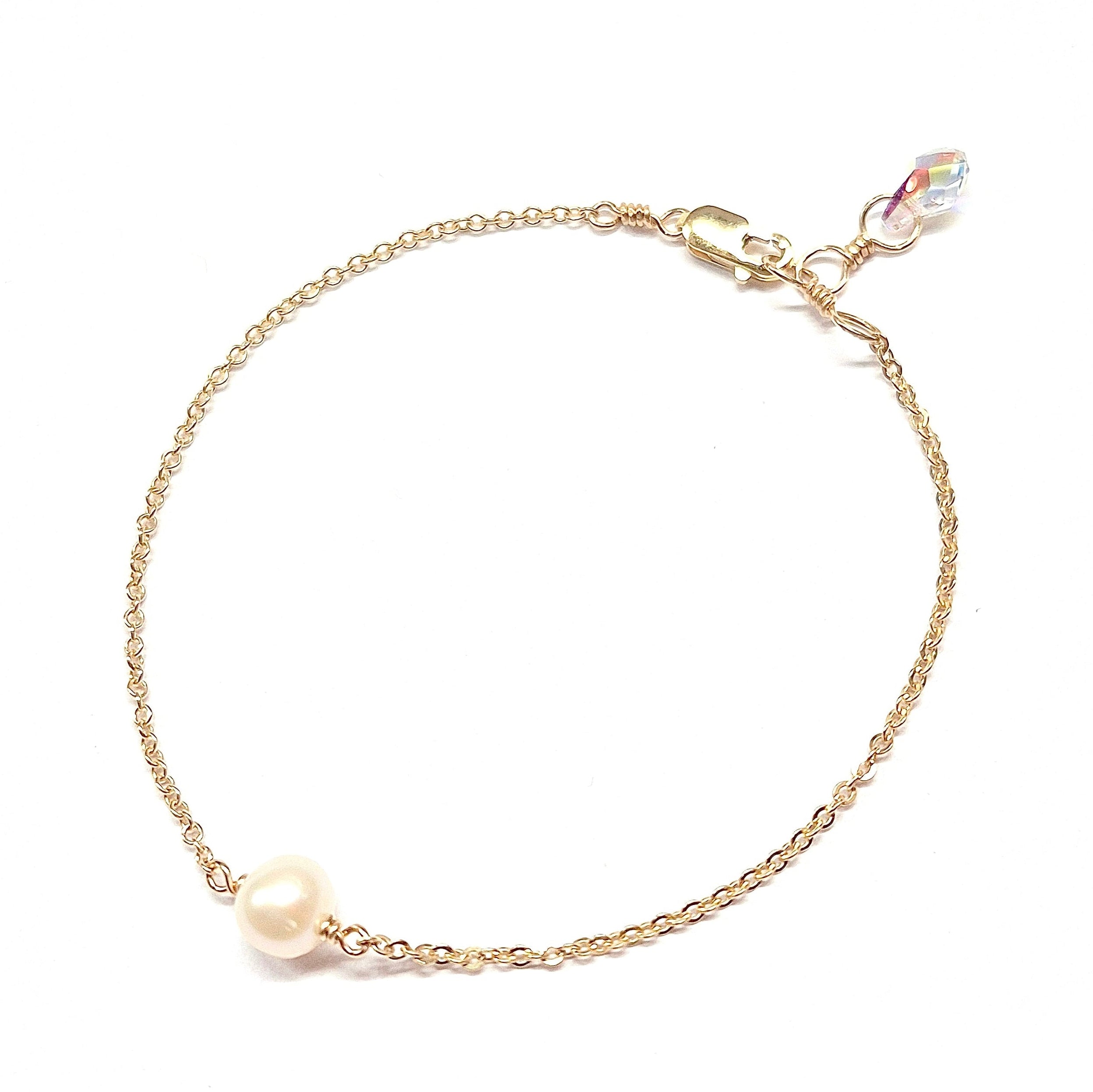 Single_pearl_bracelet_