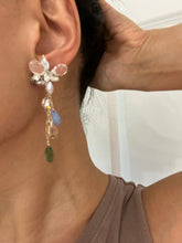 Load image into Gallery viewer, Long Flower earrings Pearl and crystal rhinestone
