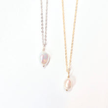 Load image into Gallery viewer, Single Pearl Drop necklace
