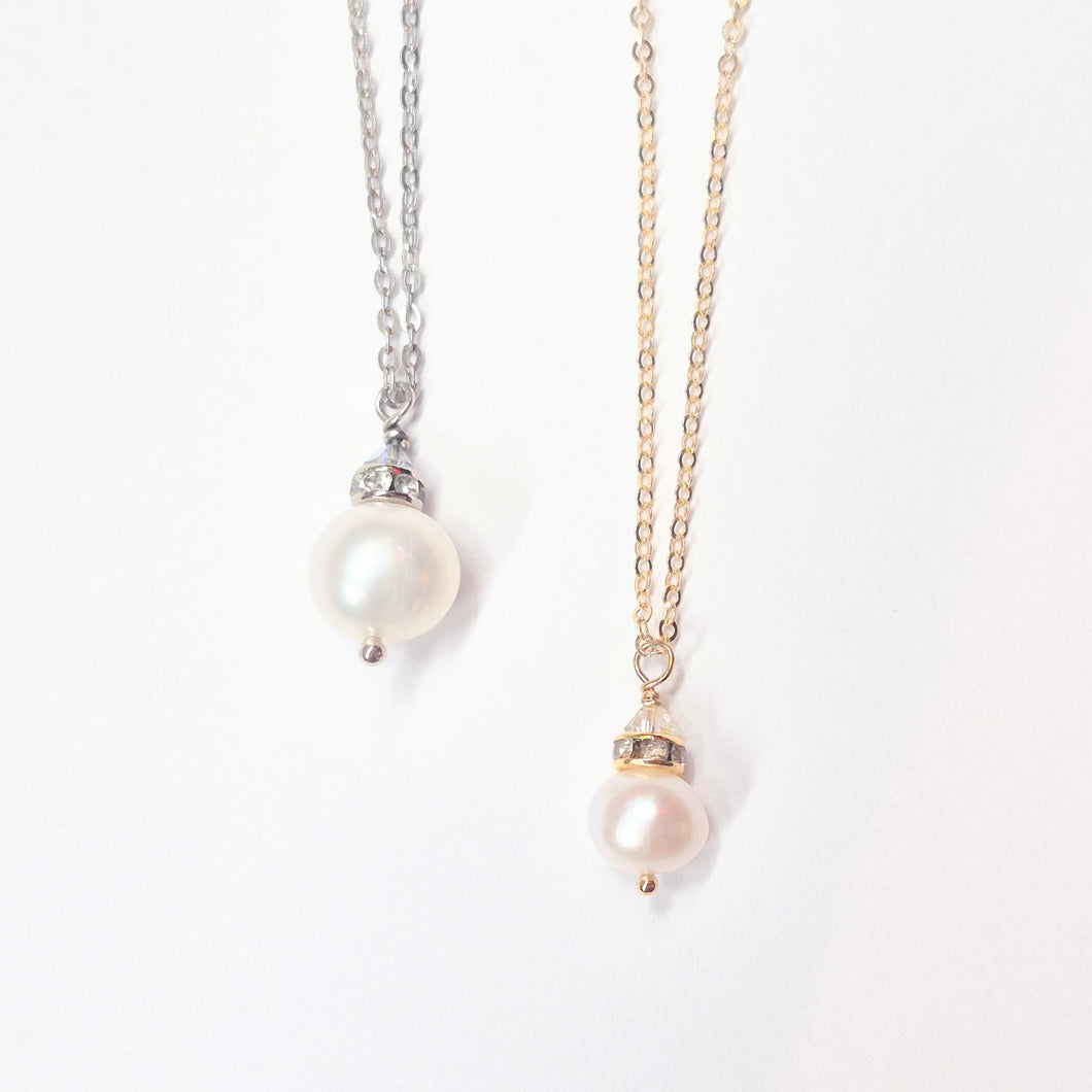 Ava Pearl Drop necklace