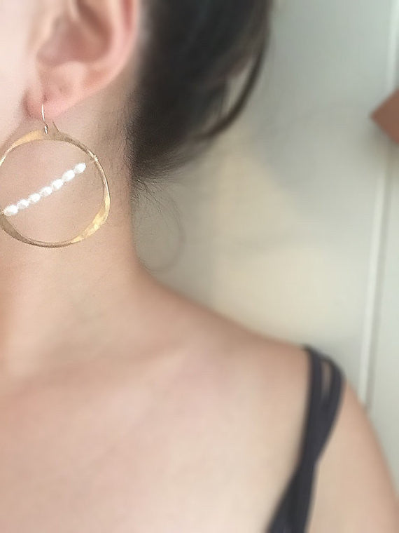 Parisian Hoop with Pearl earrings