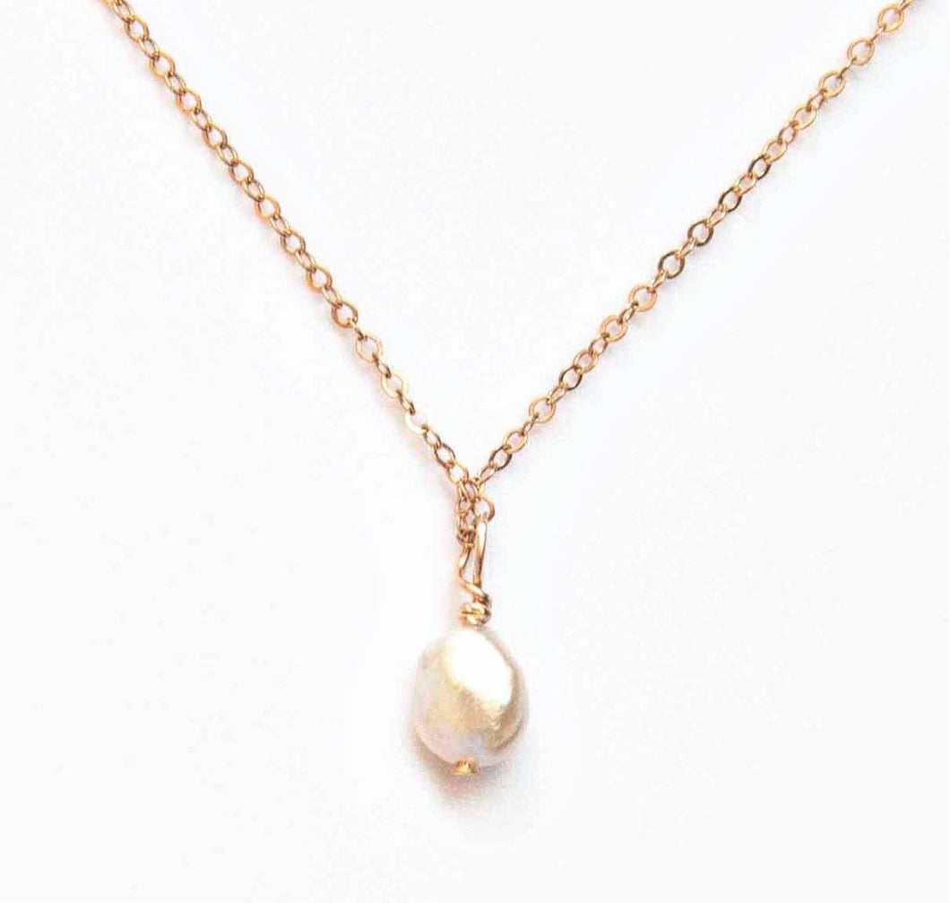 Tiny Keshi Pearl Drop necklace