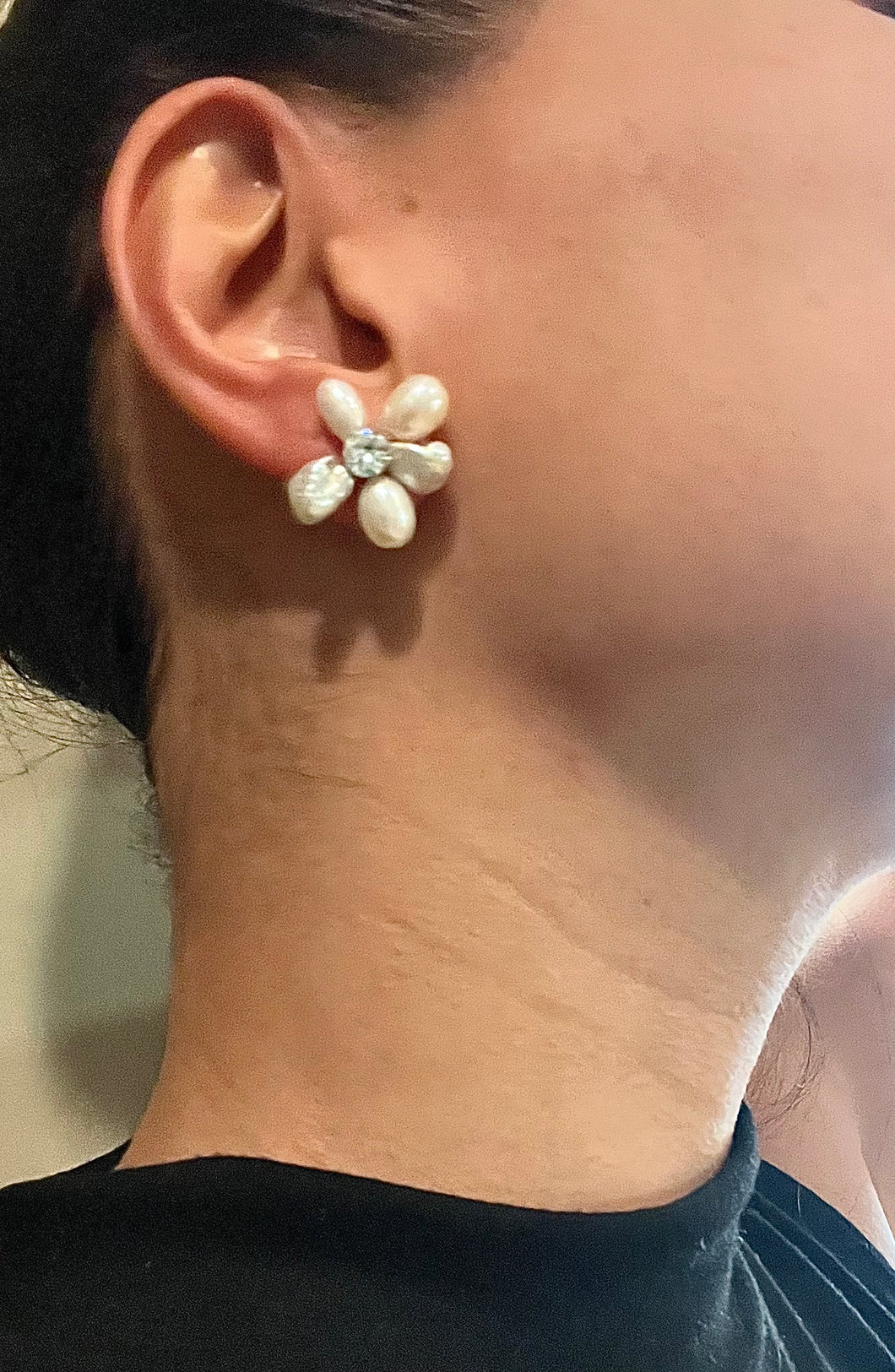Pearl Flower earrings
