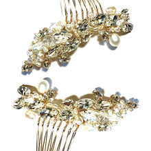 Load image into Gallery viewer, The V vine hair comb with Diamond rhinestone
