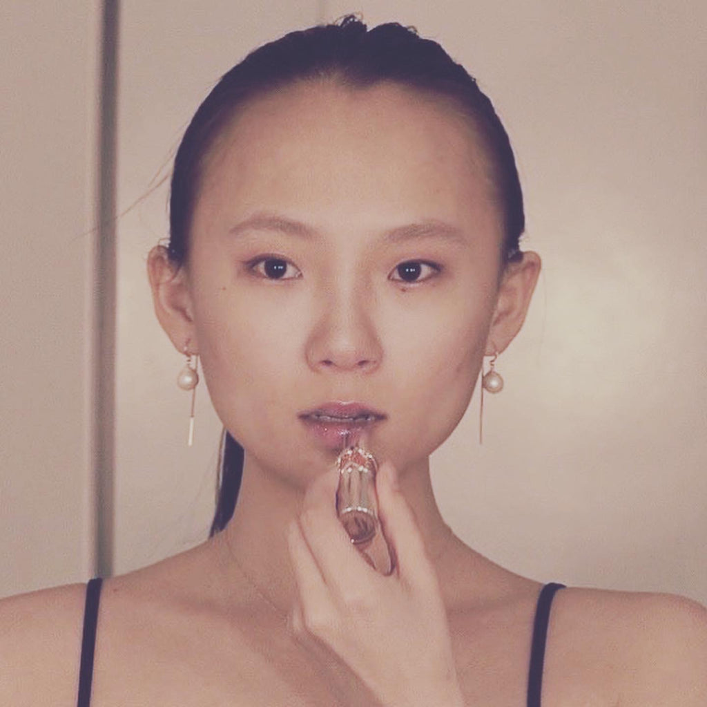 The Smooth Baroque Pearl Threader Earrings