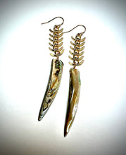 Load image into Gallery viewer, Pearl Tooth Zipper earrings
