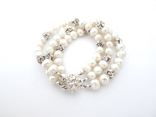 Load image into Gallery viewer, Victoria Pearl bracelet
